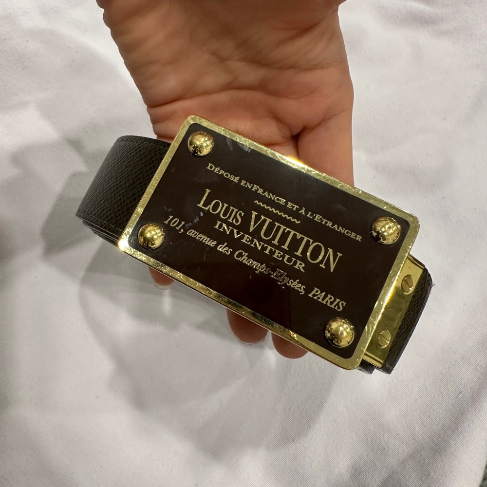 Louis Vuitton Black and Gold Reversible Leather Belt